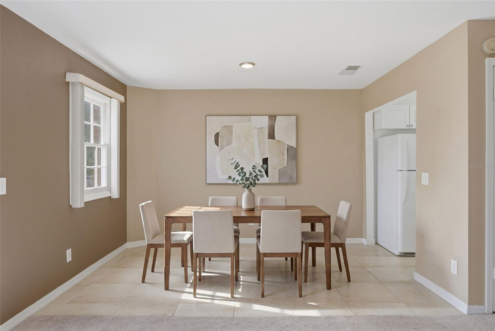 WHISPERING OAKS - Residential