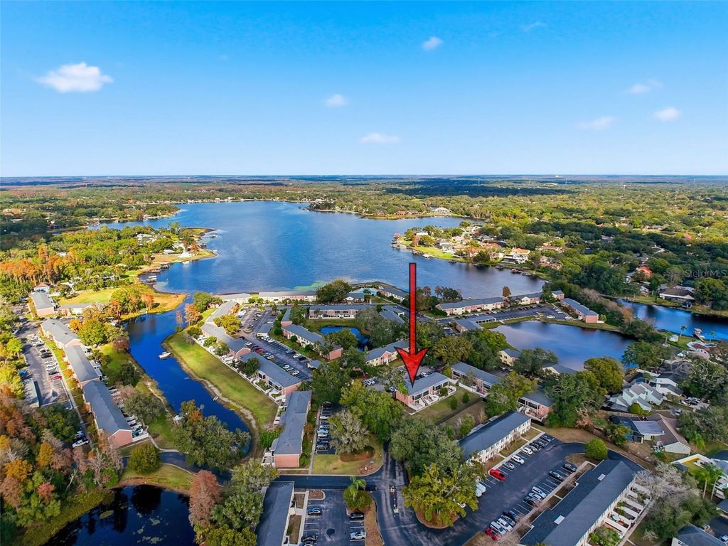 Photo of 13832 Orange Sunset Drive #201, Tampa, FL 33618 (MLS # TB8462539)