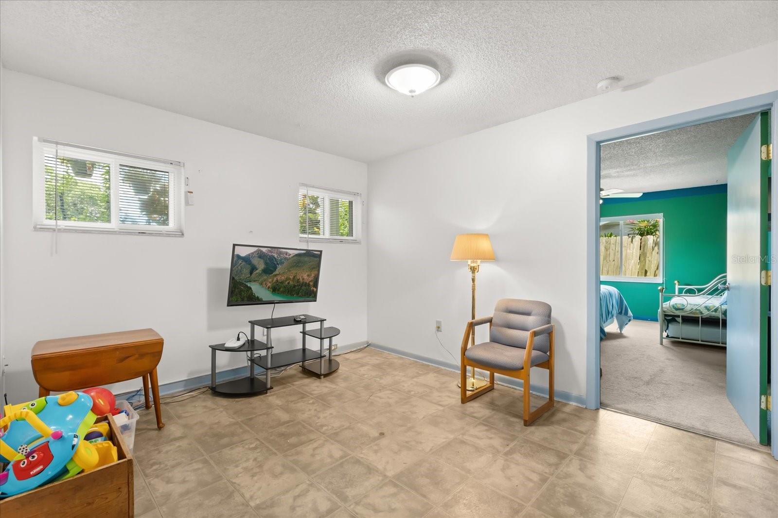 SPRING OAKS UNIT 4 - Residential
