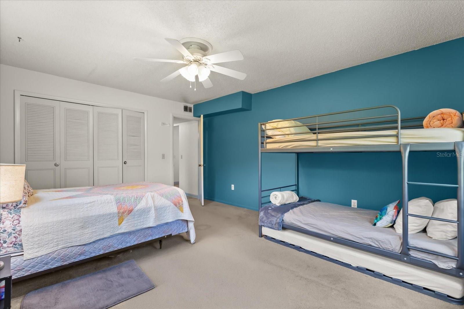 SPRING OAKS UNIT 4 - Residential