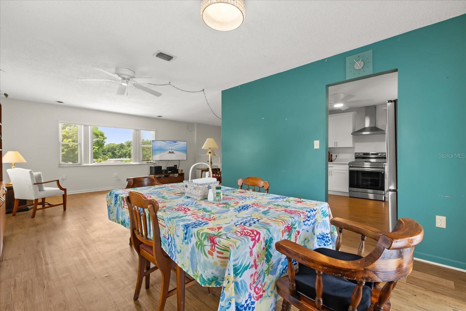 SPRING OAKS UNIT 4 - Residential