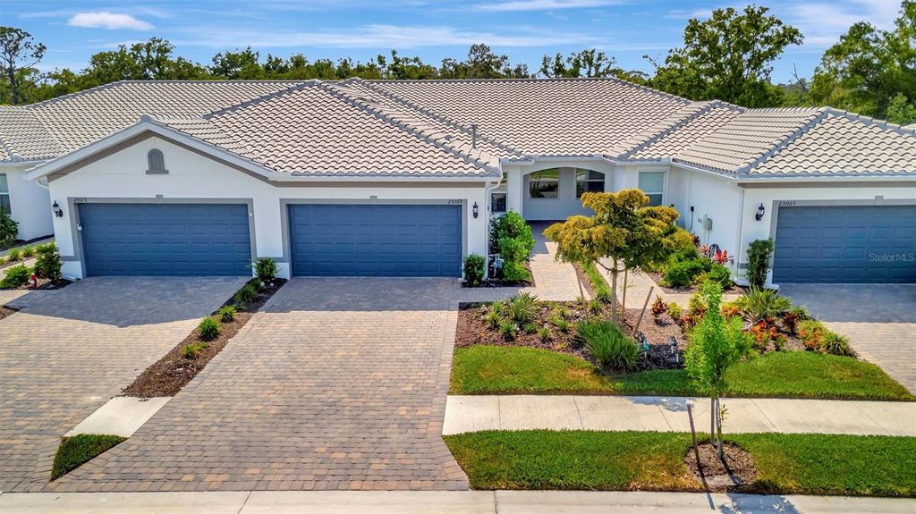 Photo of 25069 Pearl Lake Circle, Englewood, FL 34223 (MLS # N6138769)