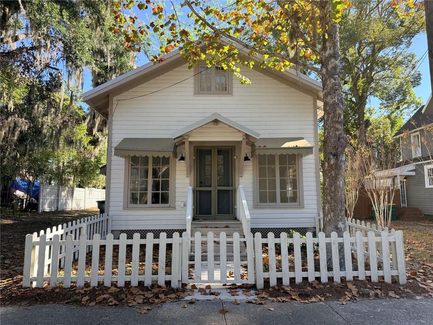 Darling one bedroom, one bathroom historic home of DeLand near downtown DeLand and Stetson University. Everything has been renovated! New kitchen and bathroom! Brand new cabinetry, stone countertops, stainless steel appliances, plumbing and electrical fixtures. It’s painted, clean and ready for immediate occupancy! Please apply on this site only: https://townandcountryrealty.cc/rent/