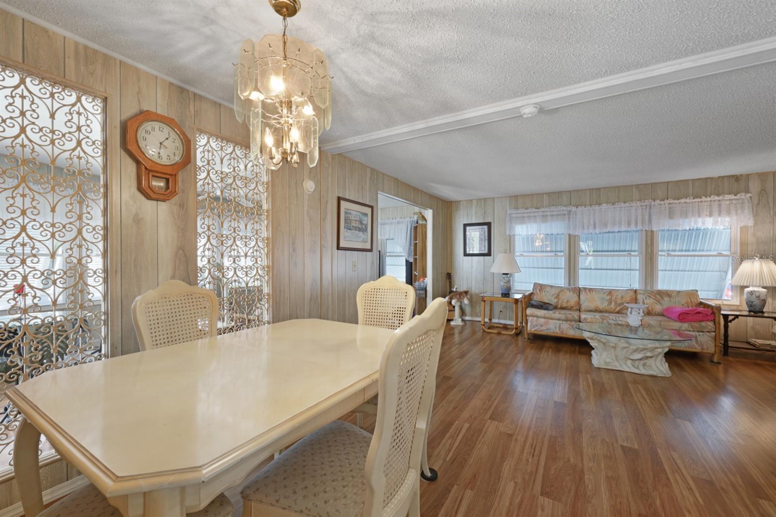 MAPLE LEAF ESTATES - Residential