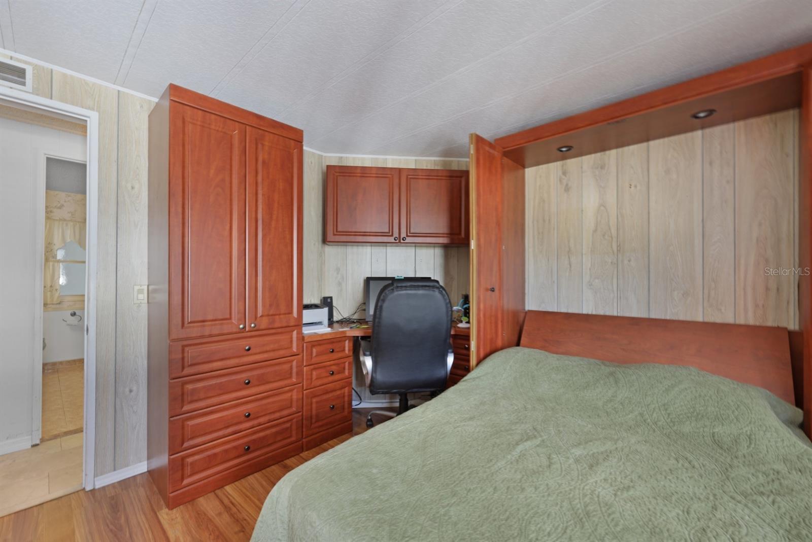 MAPLE LEAF ESTATES - Residential