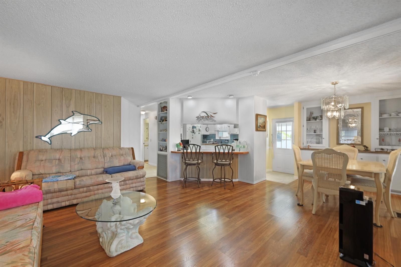 MAPLE LEAF ESTATES - Residential