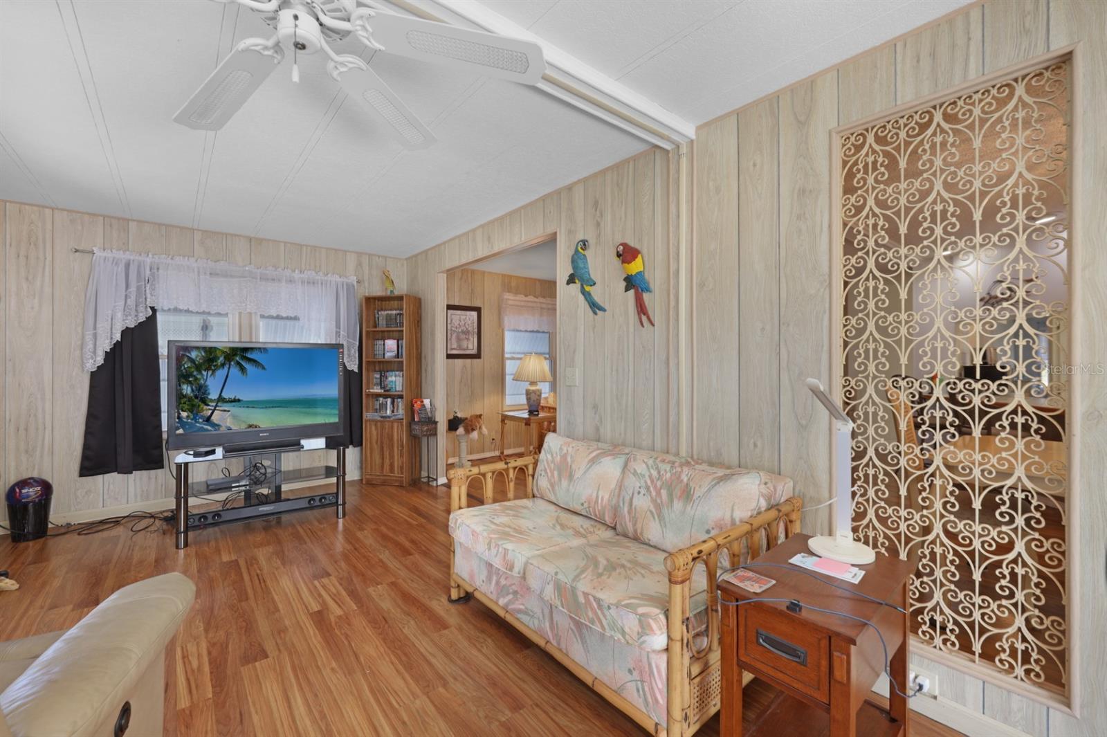 MAPLE LEAF ESTATES - Residential