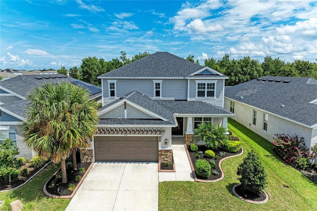 Photo of 6332 Laurelcrest Glen, Palmetto, FL 34221 (MLS # A4704048)