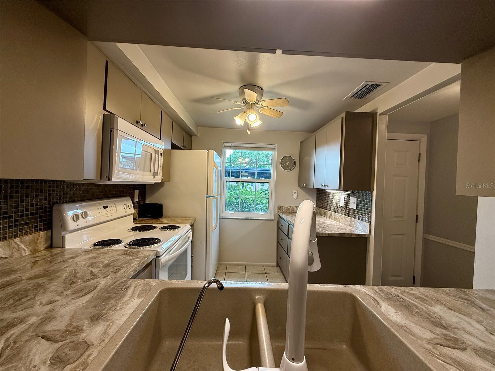 GARDENS OF BEACON SQUARE - Residential