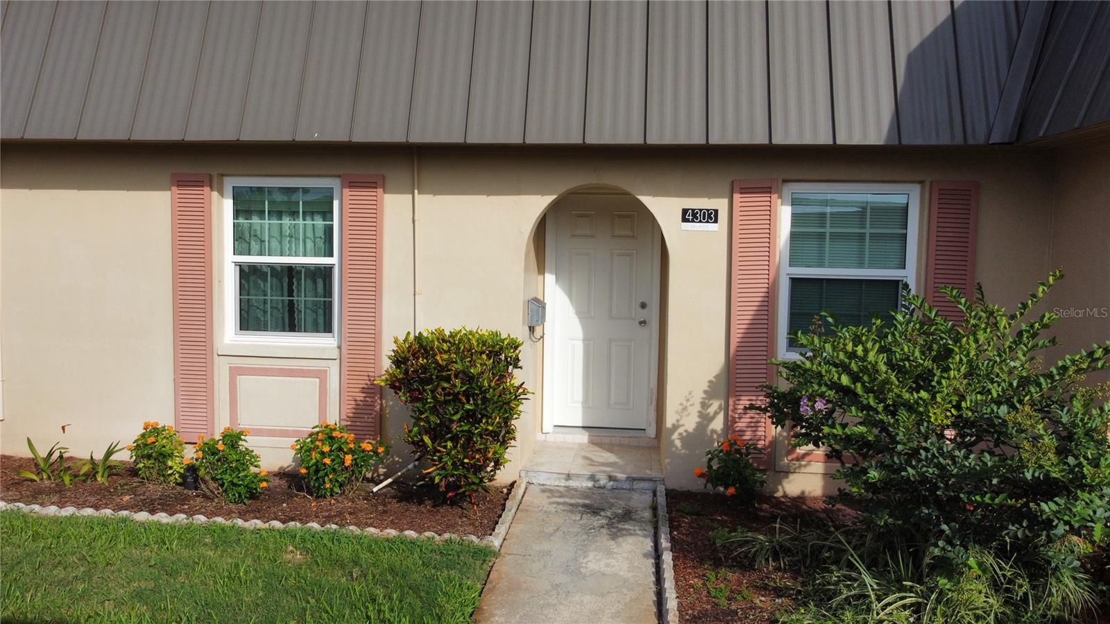 GARDENS OF BEACON SQUARE - Residential