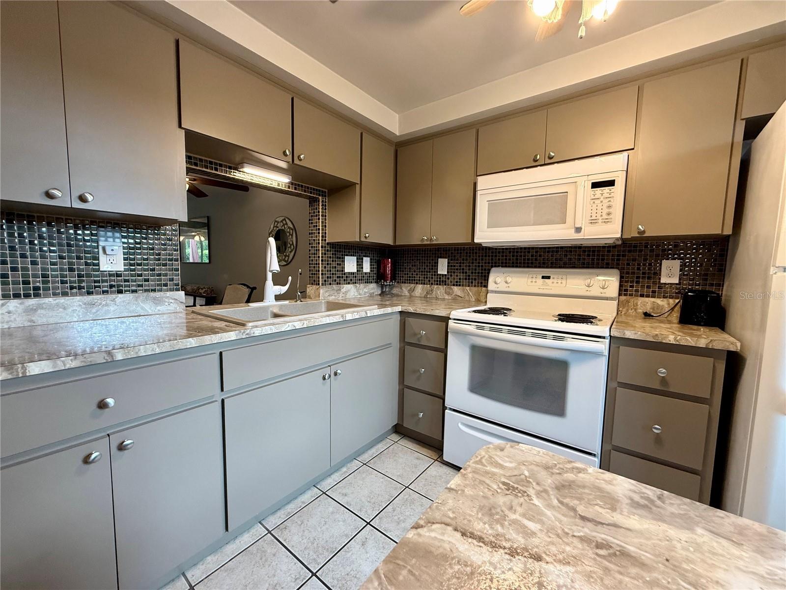 GARDENS OF BEACON SQUARE - Residential