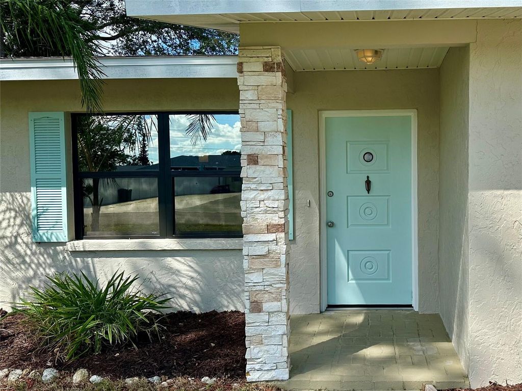 Photo of 1516 Olympia Road, Venice, FL 34293 (MLS # D6144146)