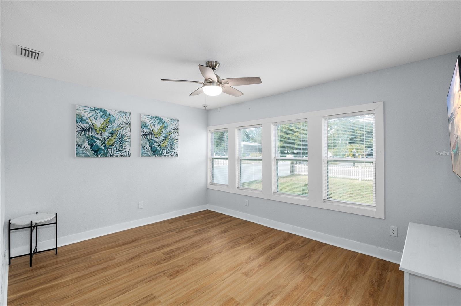 BOUR LANDS - Residential Lease