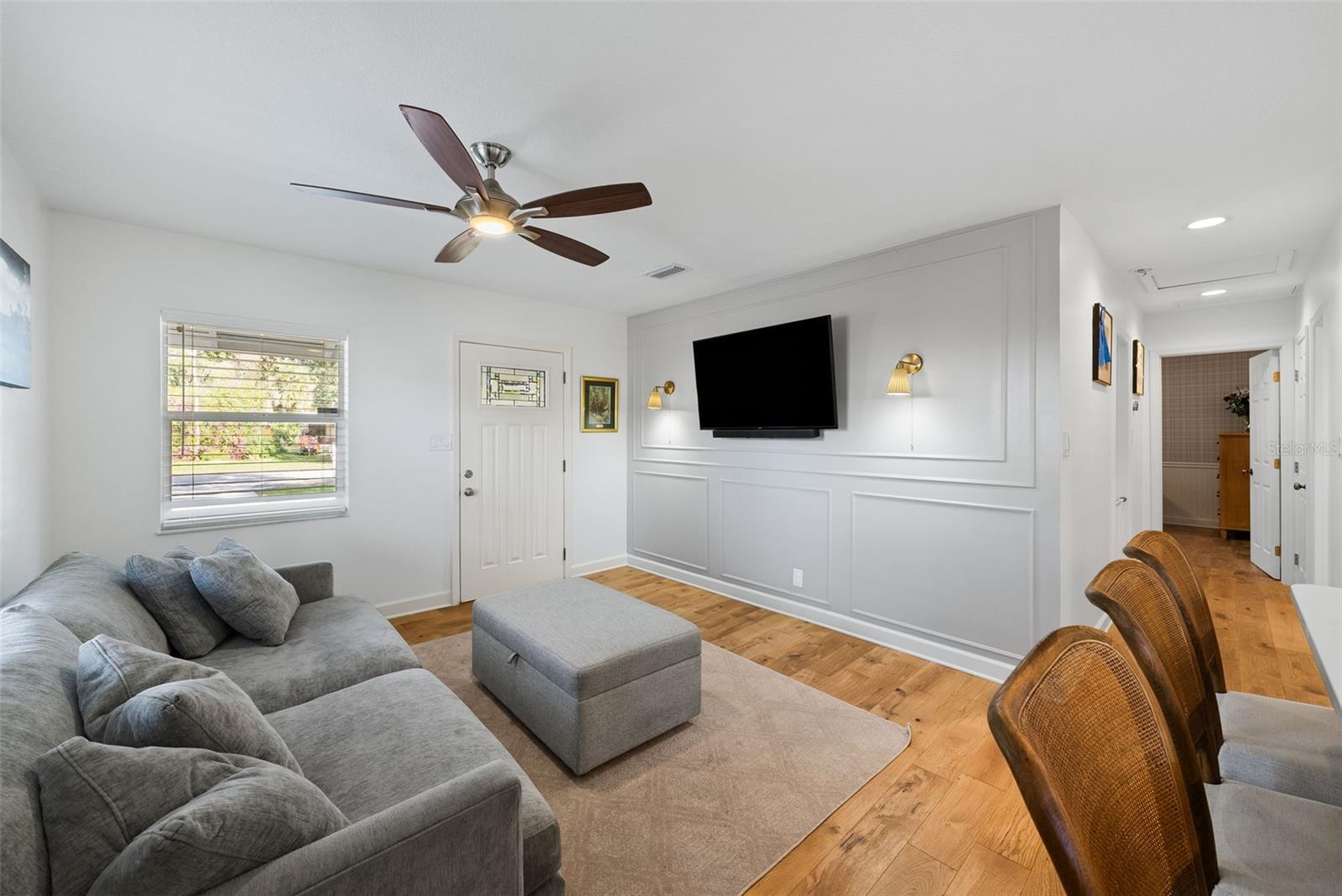 4722 W WALLCRAFT AVENUE