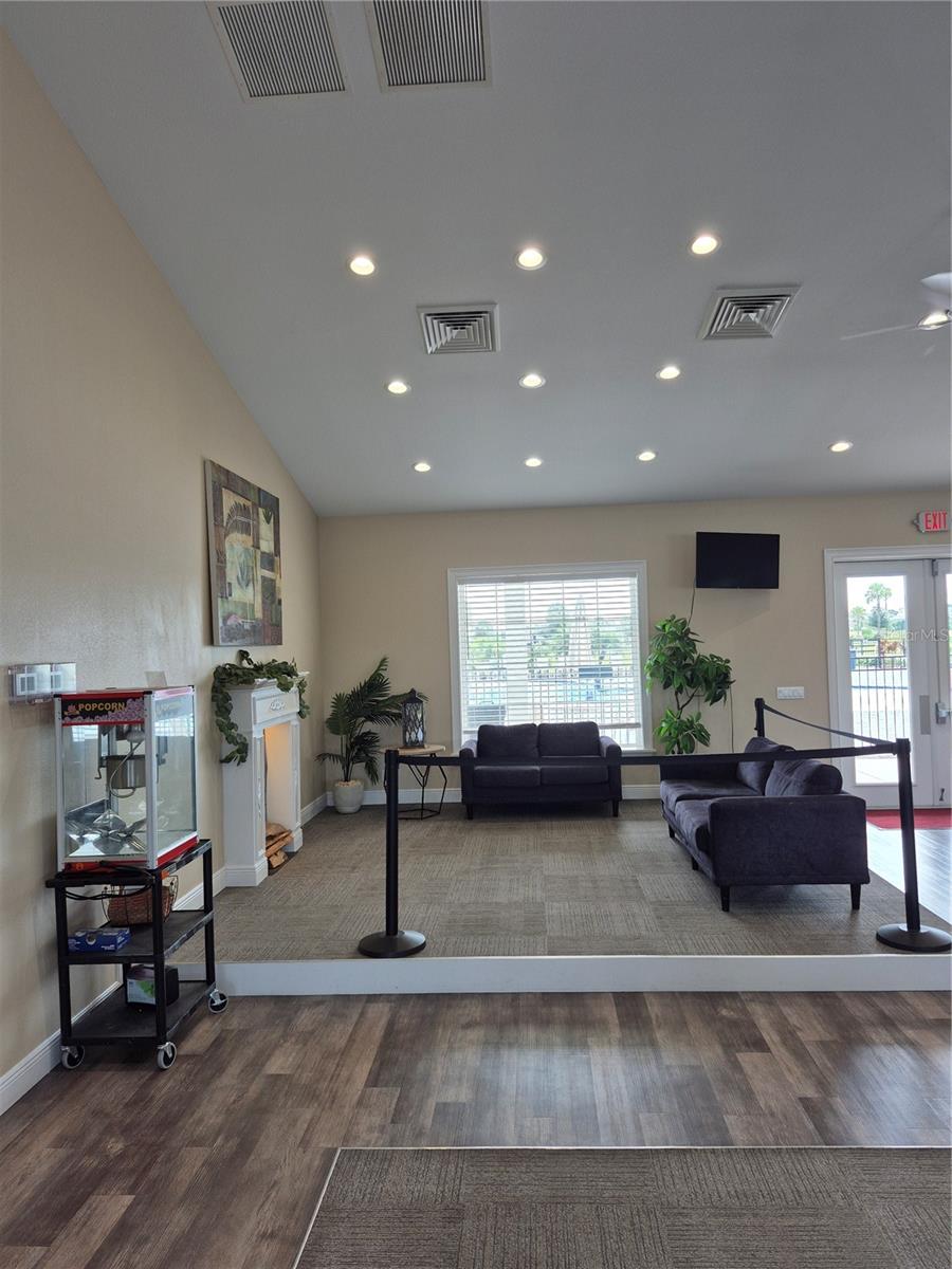 RESORT AT CANOPY OAKS - Land