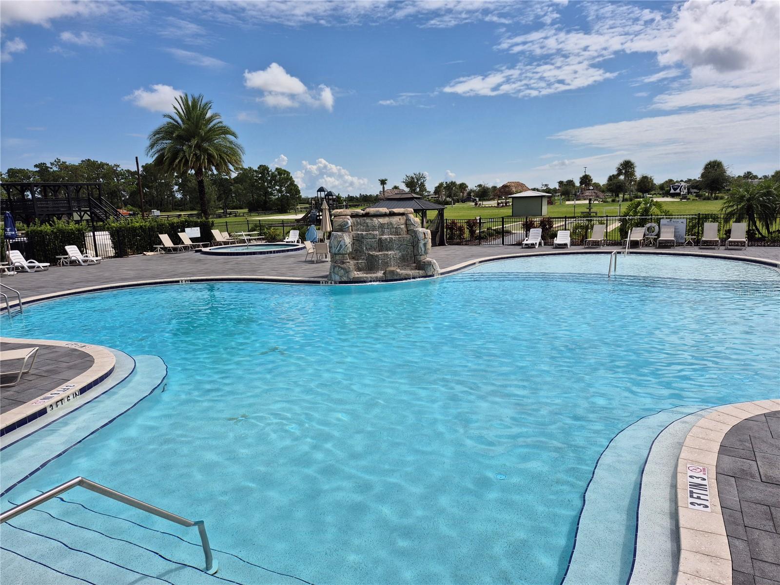 RESORT AT CANOPY OAKS - Land