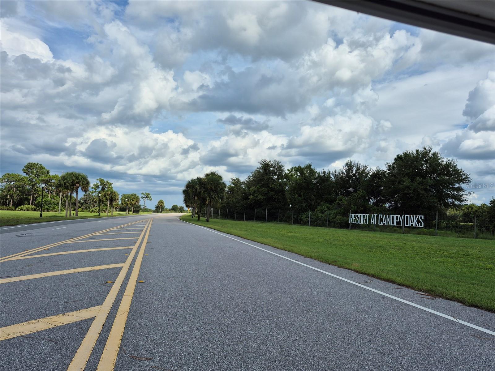 RESORT AT CANOPY OAKS - Land
