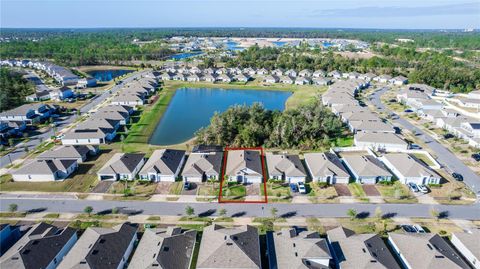 A home in DELAND