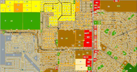 Tiny photo for 5500 SE 24th Street, Ocala, FL 34480 (MLS # OM643873)