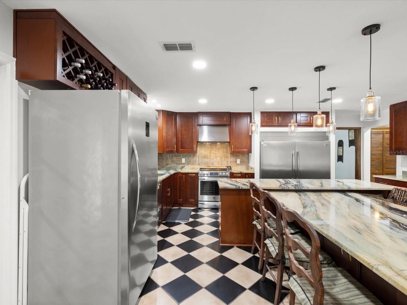 HIDDEN LAKE ESTATES - Residential