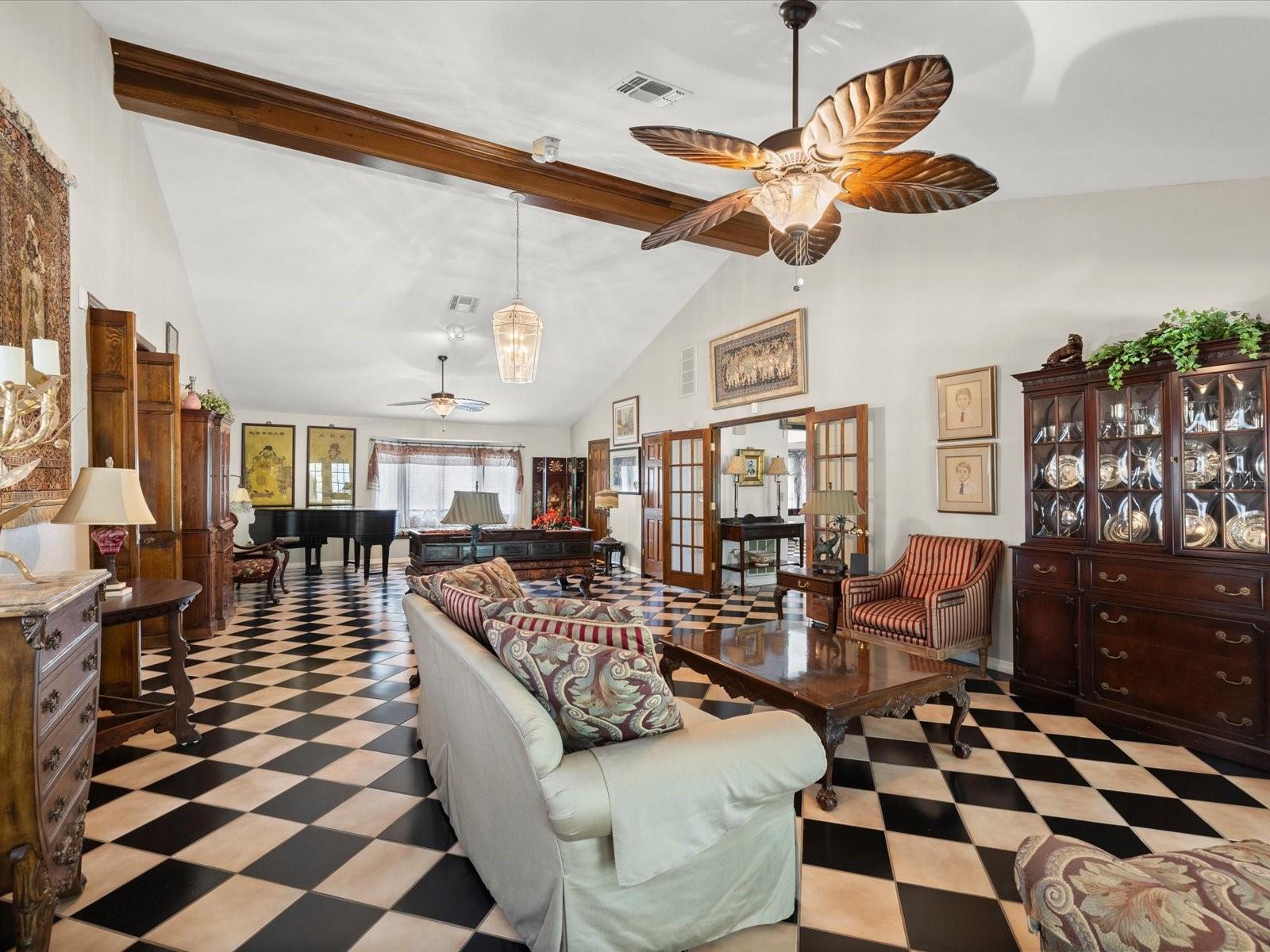 HIDDEN LAKE ESTATES - Residential