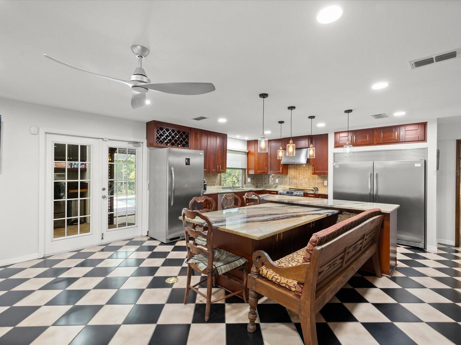 HIDDEN LAKE ESTATES - Residential