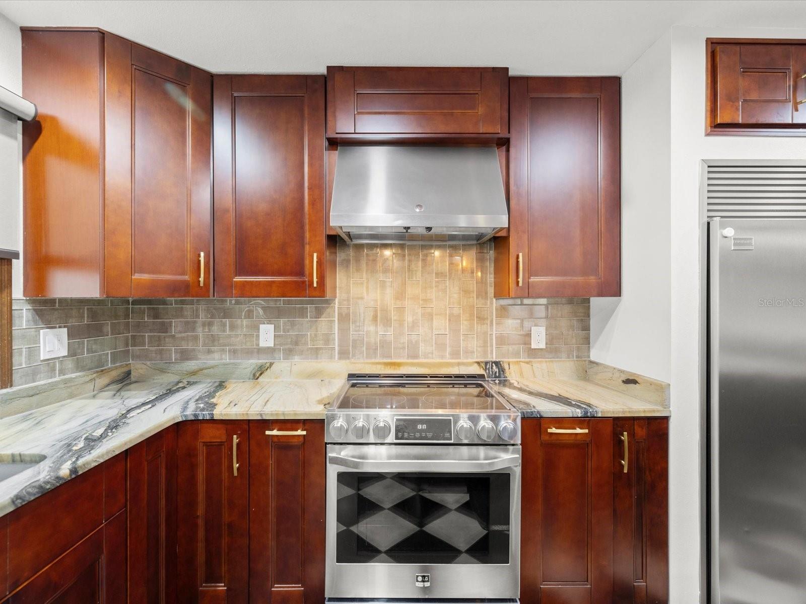 HIDDEN LAKE ESTATES - Residential