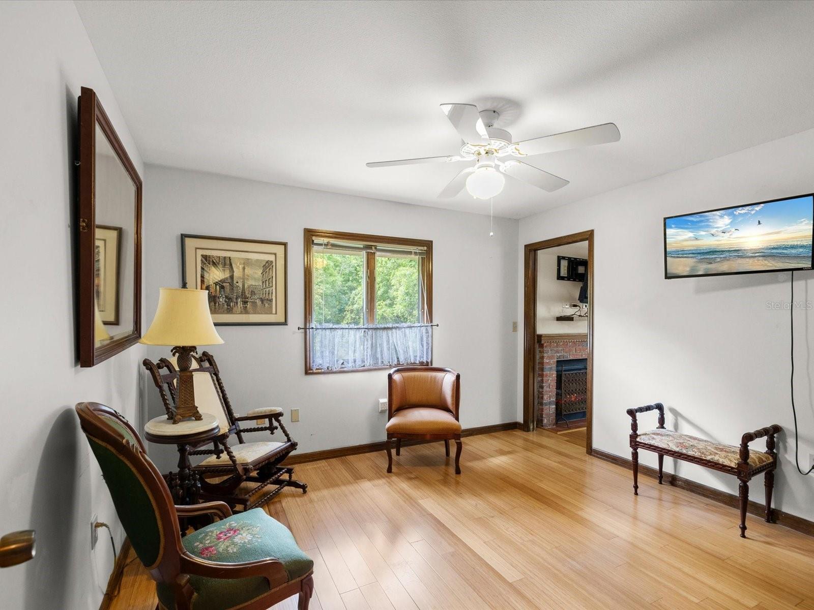 HIDDEN LAKE ESTATES - Residential