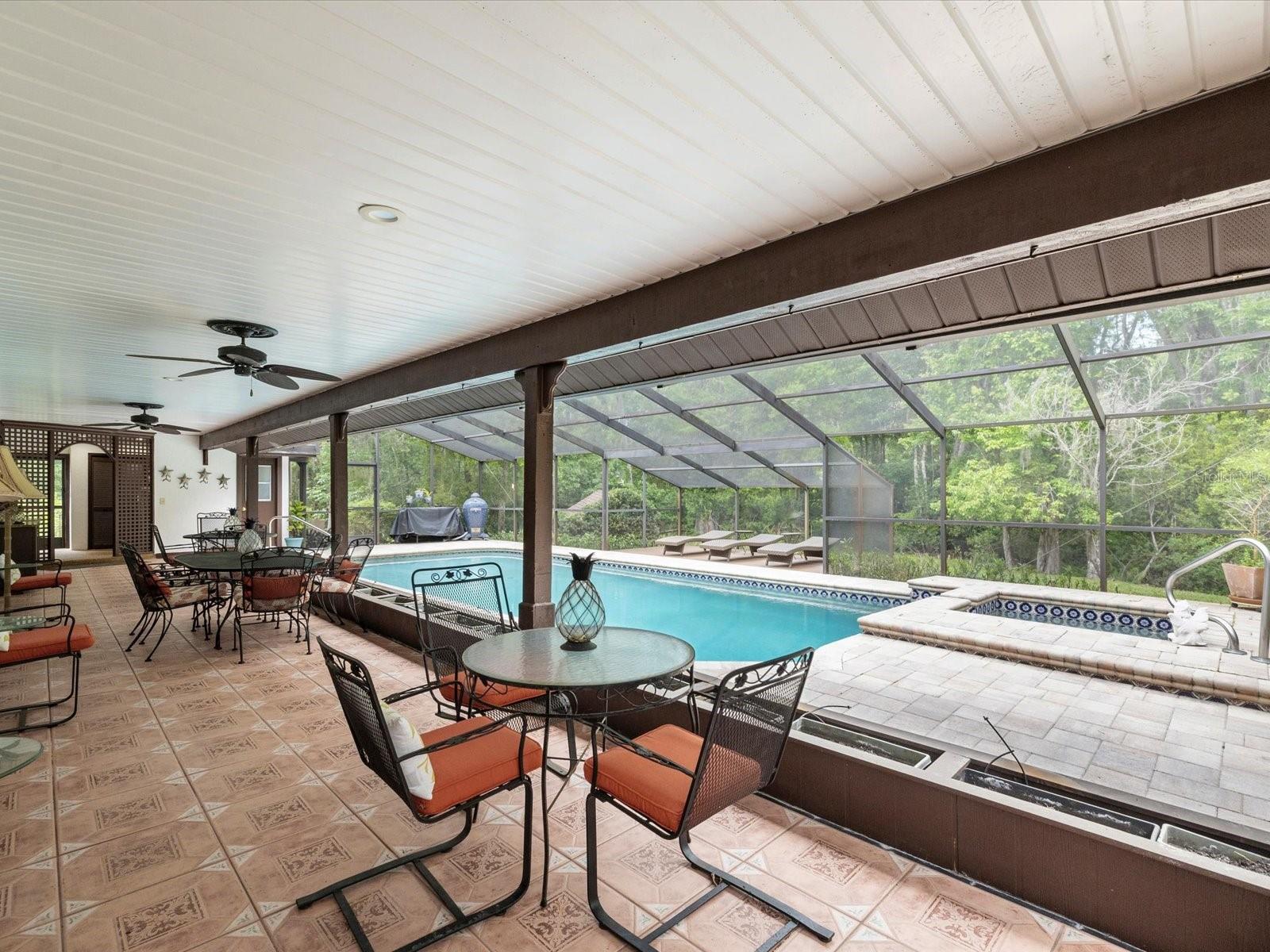 HIDDEN LAKE ESTATES - Residential