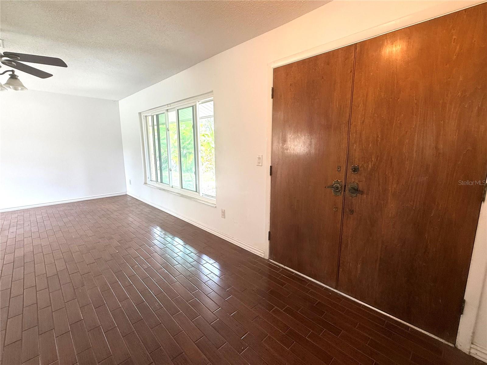 INLET SHORES - Residential