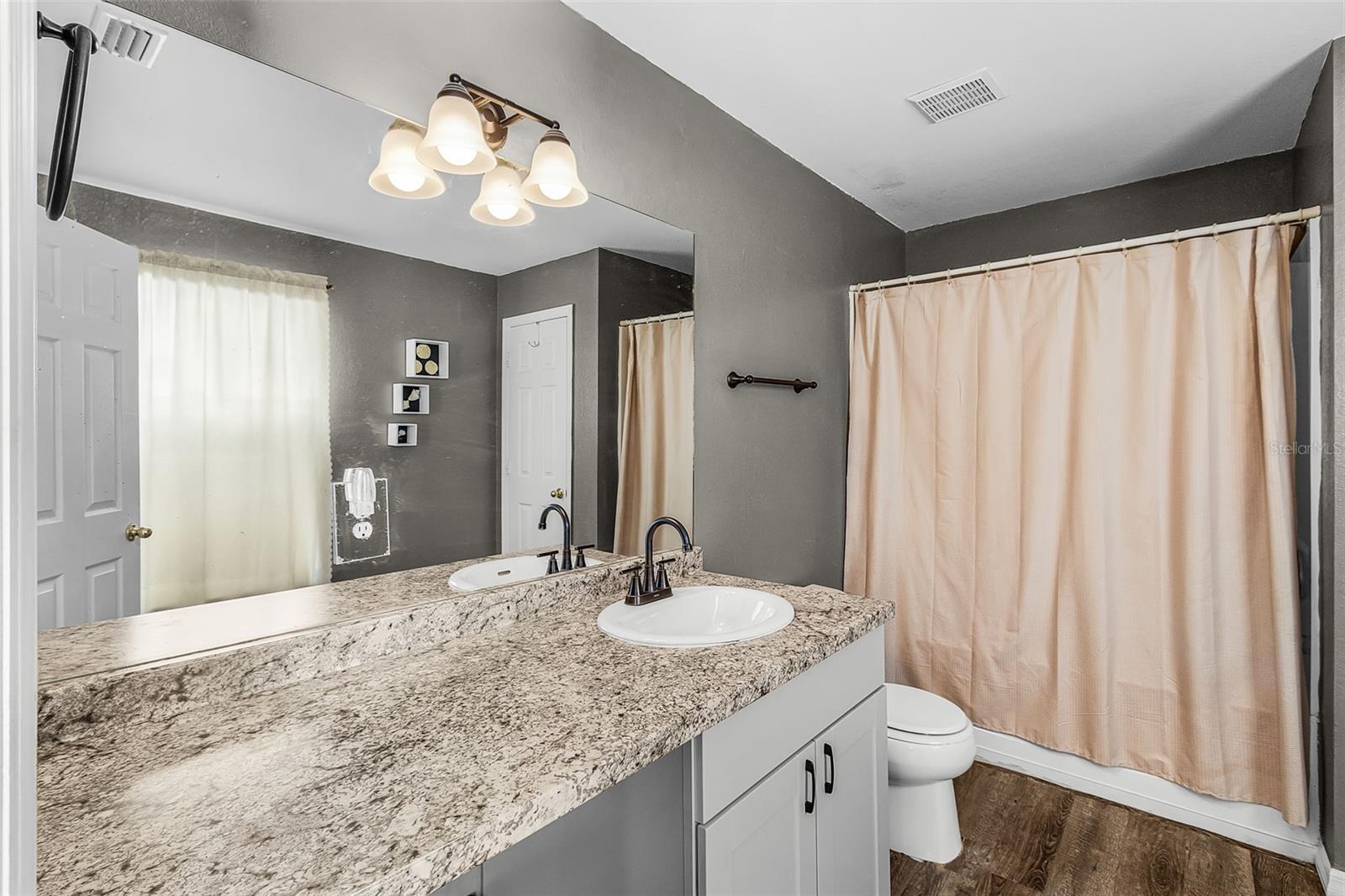 NORTH PORT - Residential