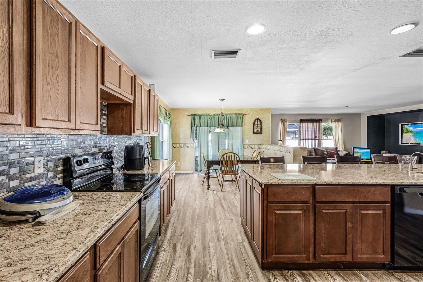 NORTH PORT - Residential