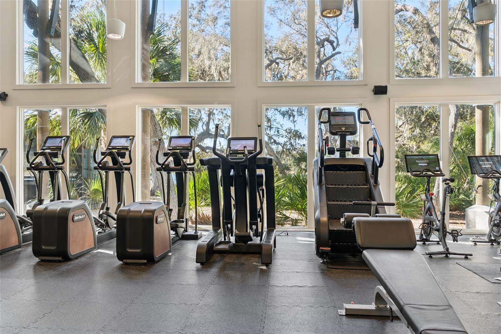 FIISHHAWK RANCH WEST PH 2A/2B - Residential