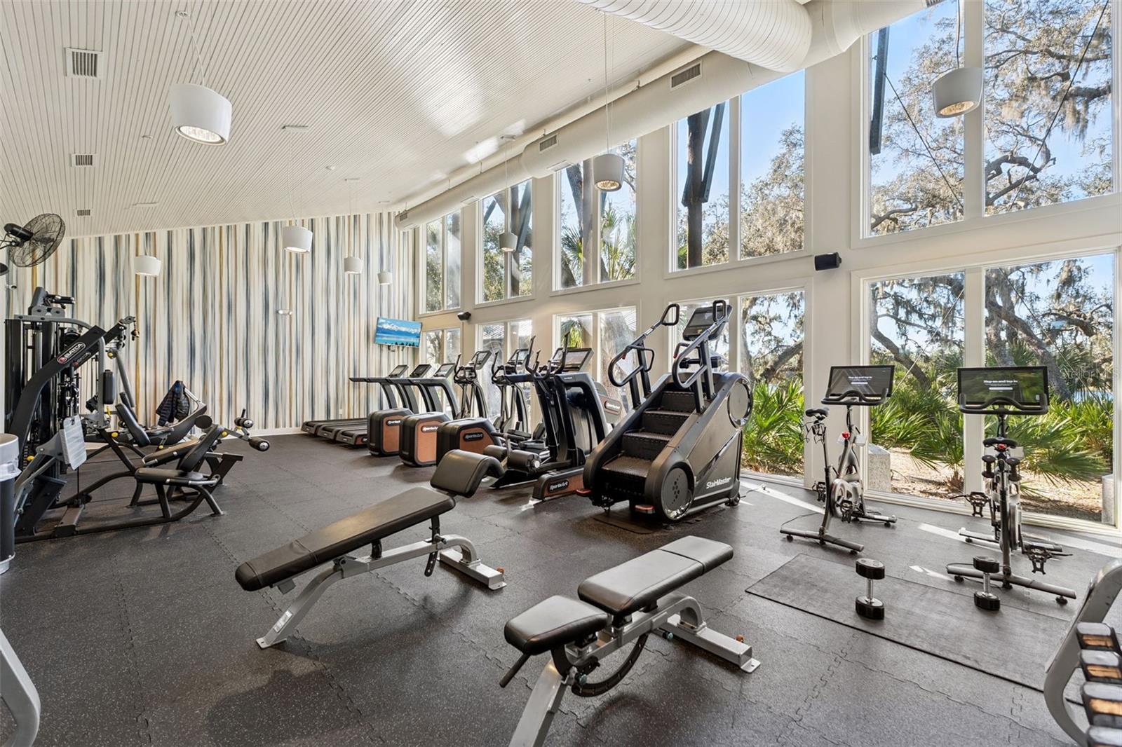 FIISHHAWK RANCH WEST PH 2A/2B - Residential