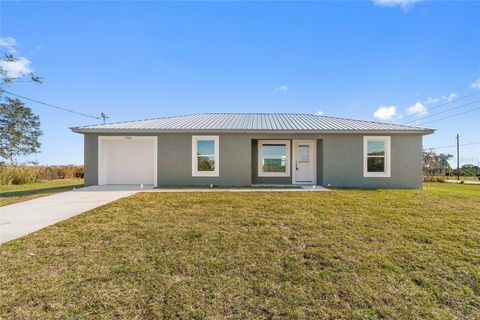 1700 N LAKE PIONEER DRIVE AVON PARK FL 33825