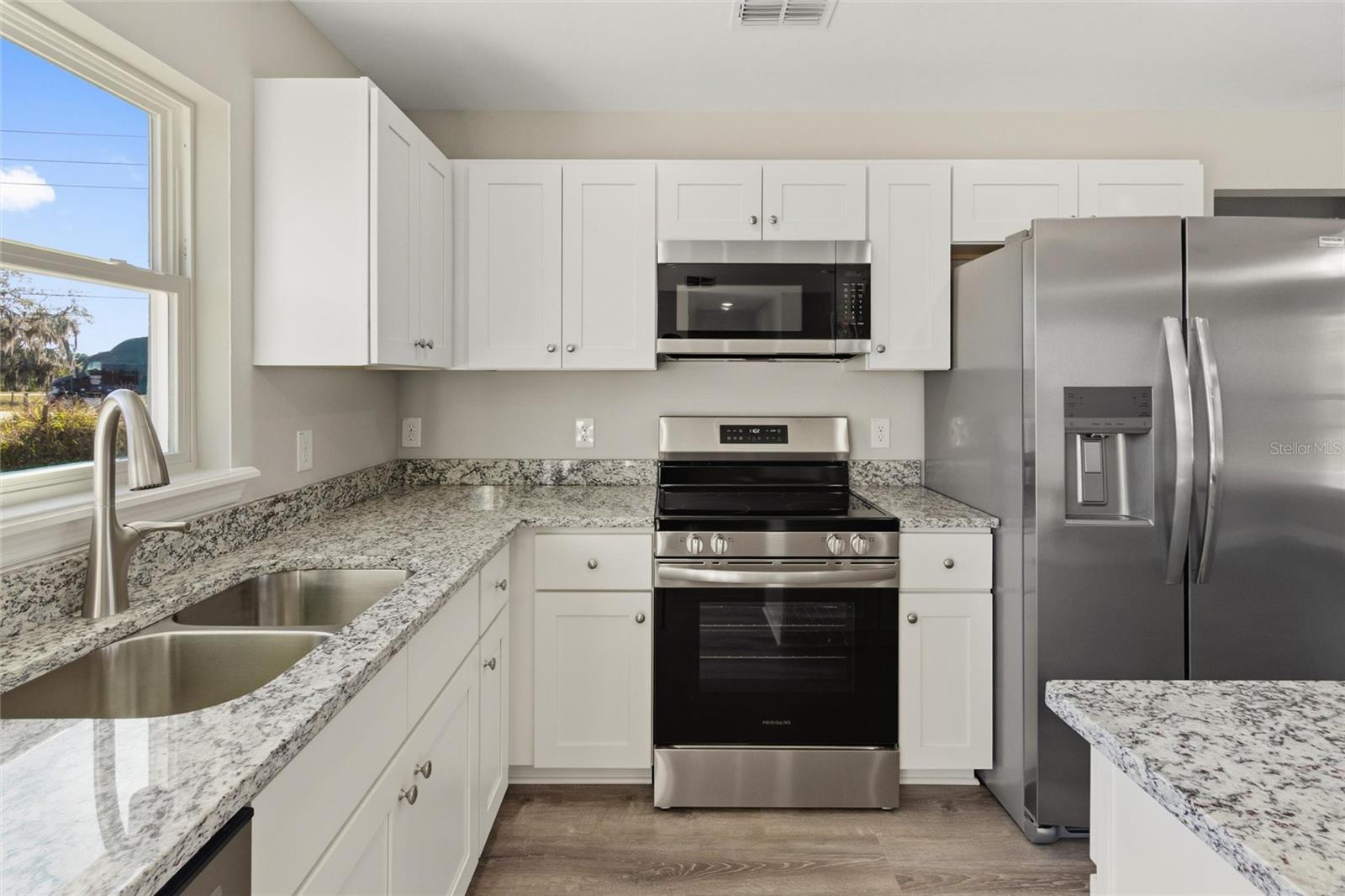 LAKE PIONEER ESTATES - Residential