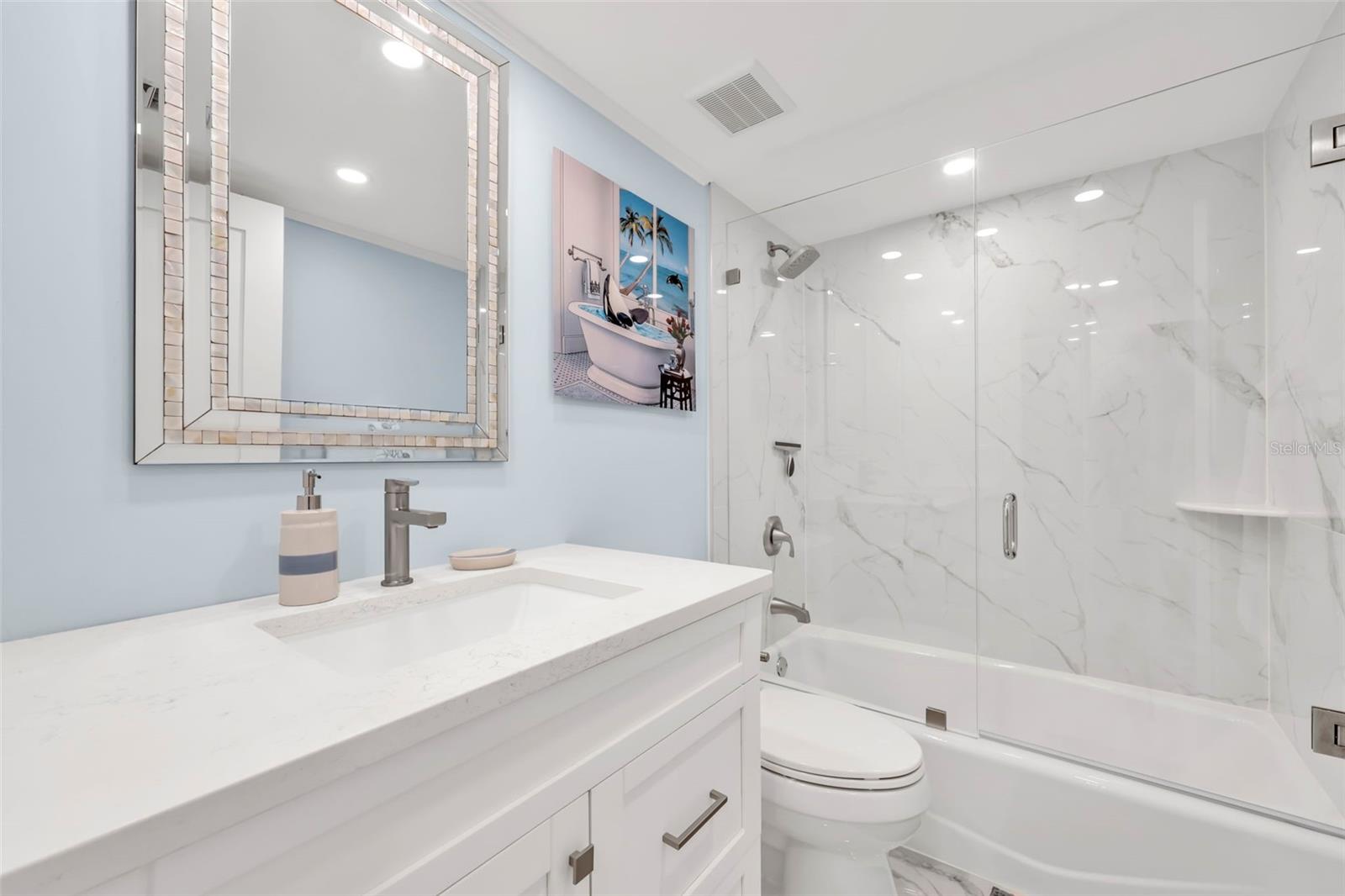 DEL MAR CLUB COOP - Residential Lease