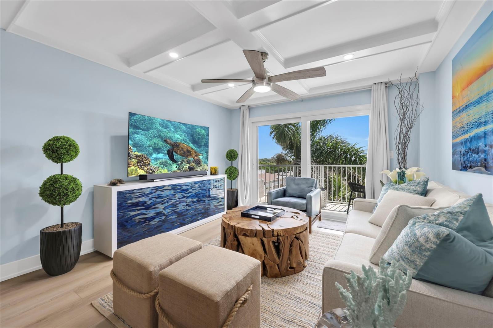 DEL MAR CLUB COOP - Residential Lease