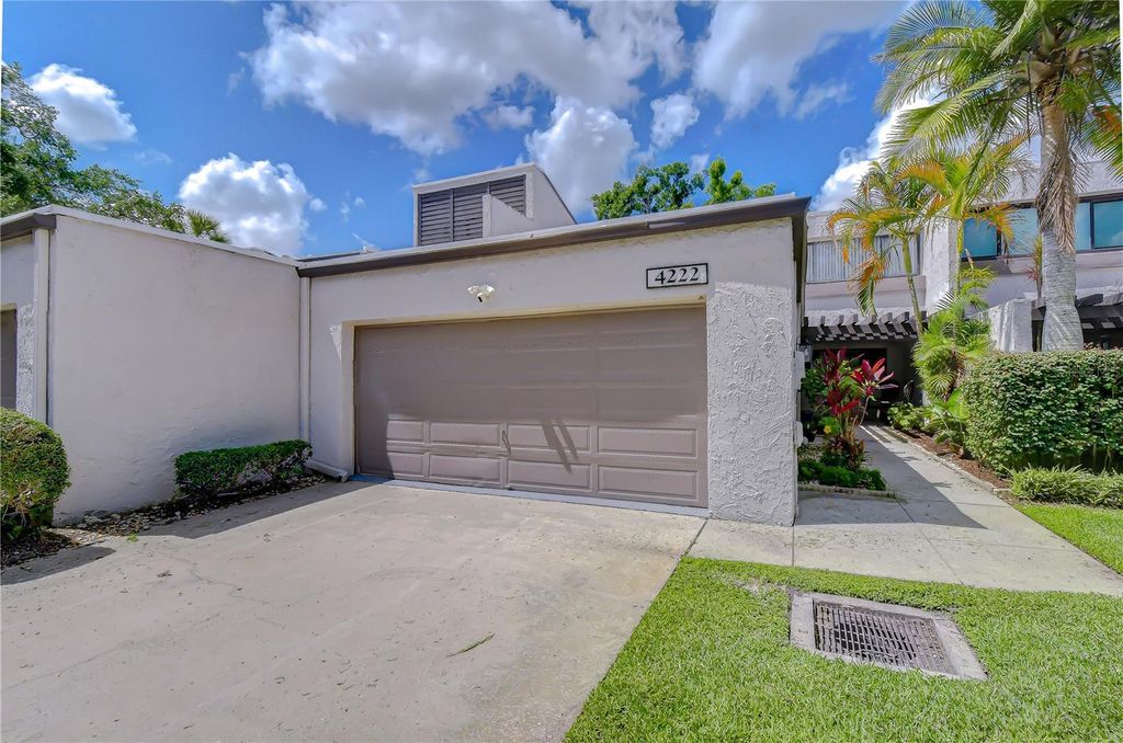 Photo of 4222 Fairway Circle, Tampa, FL 33618 (MLS # TB8508102)