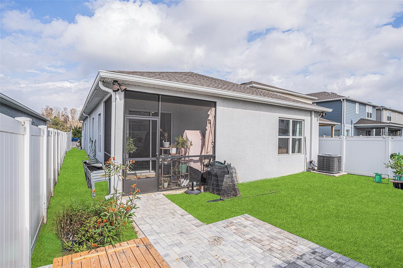 CONNER CROSSING - Residential Lease