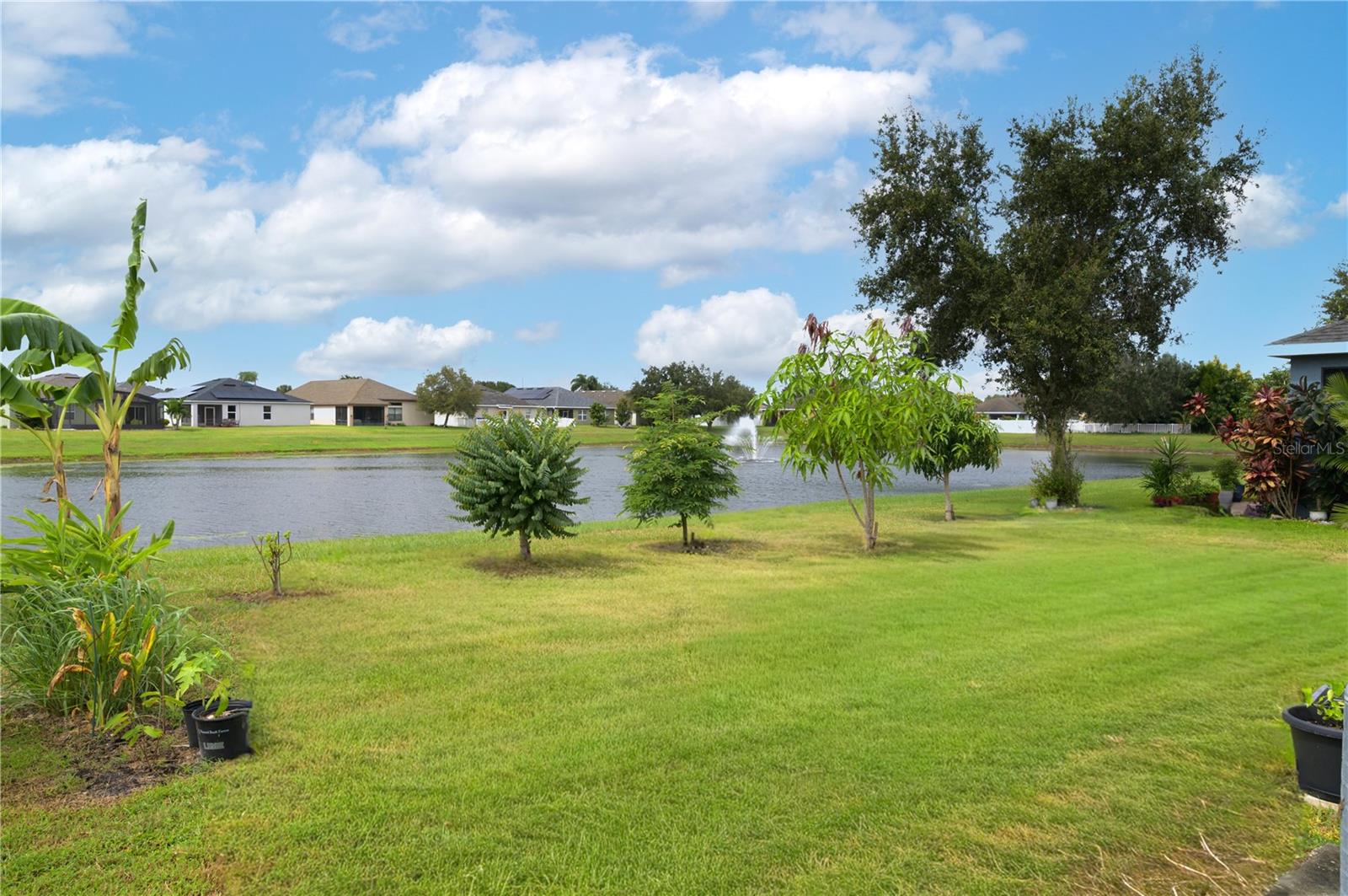 LAKE SMART ESTATES - Residential