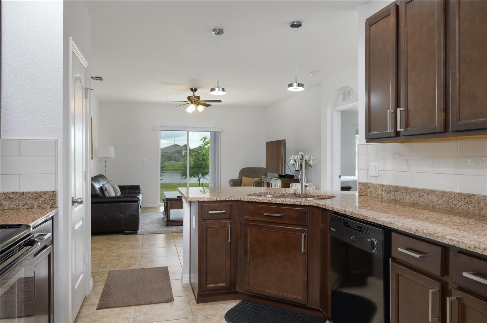 LAKE SMART ESTATES - Residential