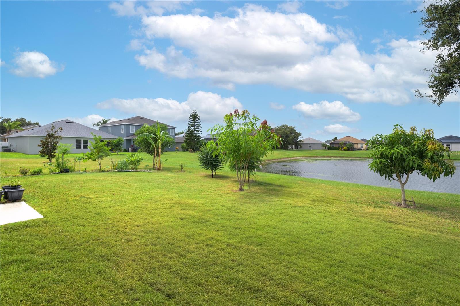 LAKE SMART ESTATES - Residential