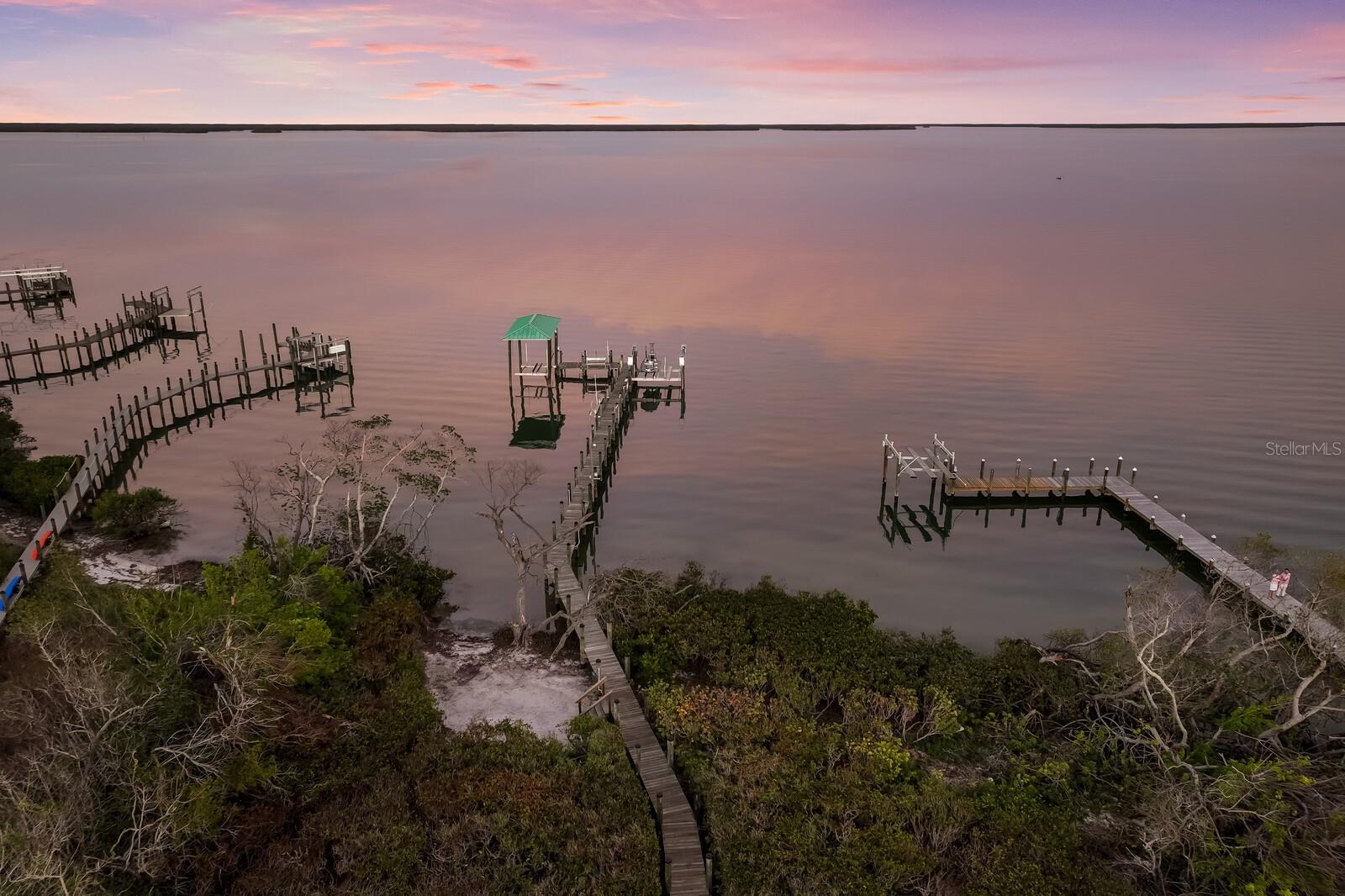 EAST SHORE ACRES - Residential