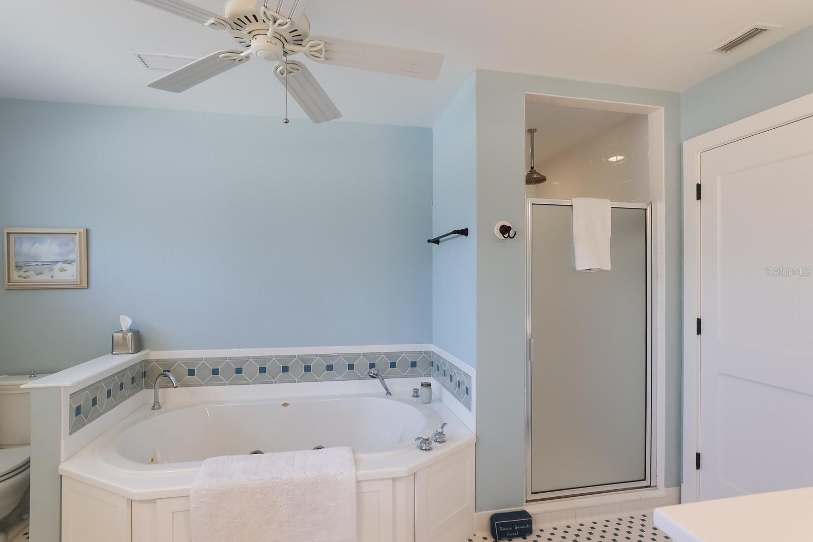 EAST SHORE ACRES - Residential