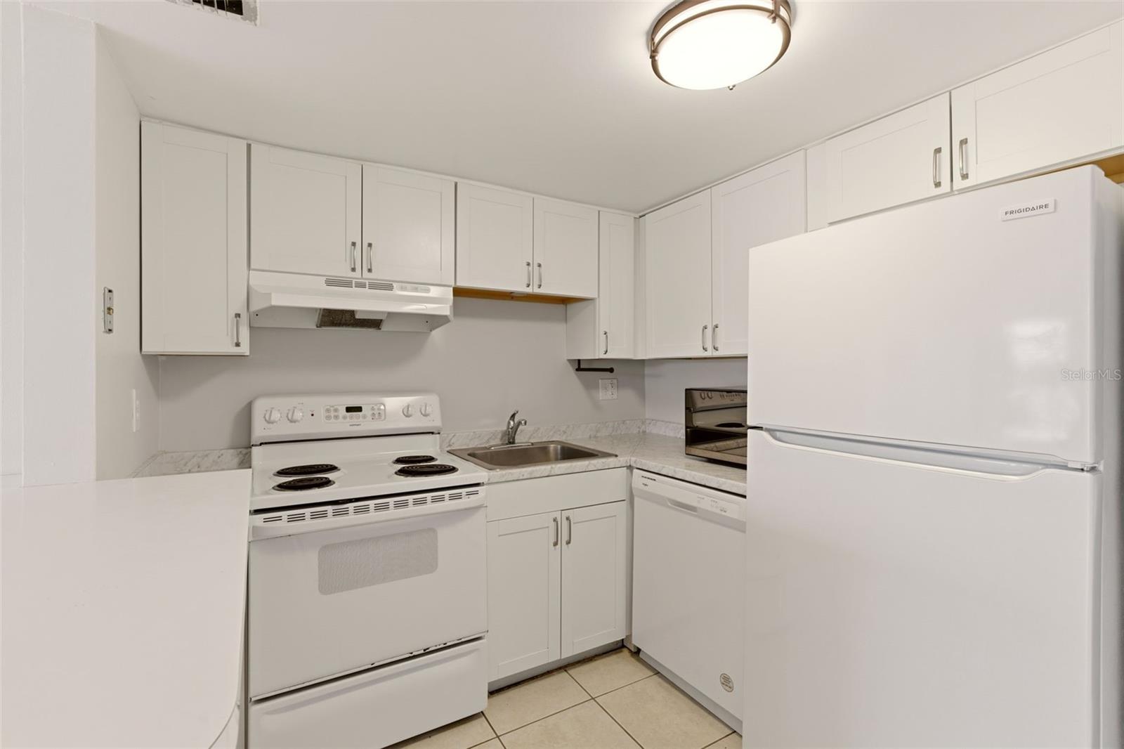 SANDY COVE - Residential