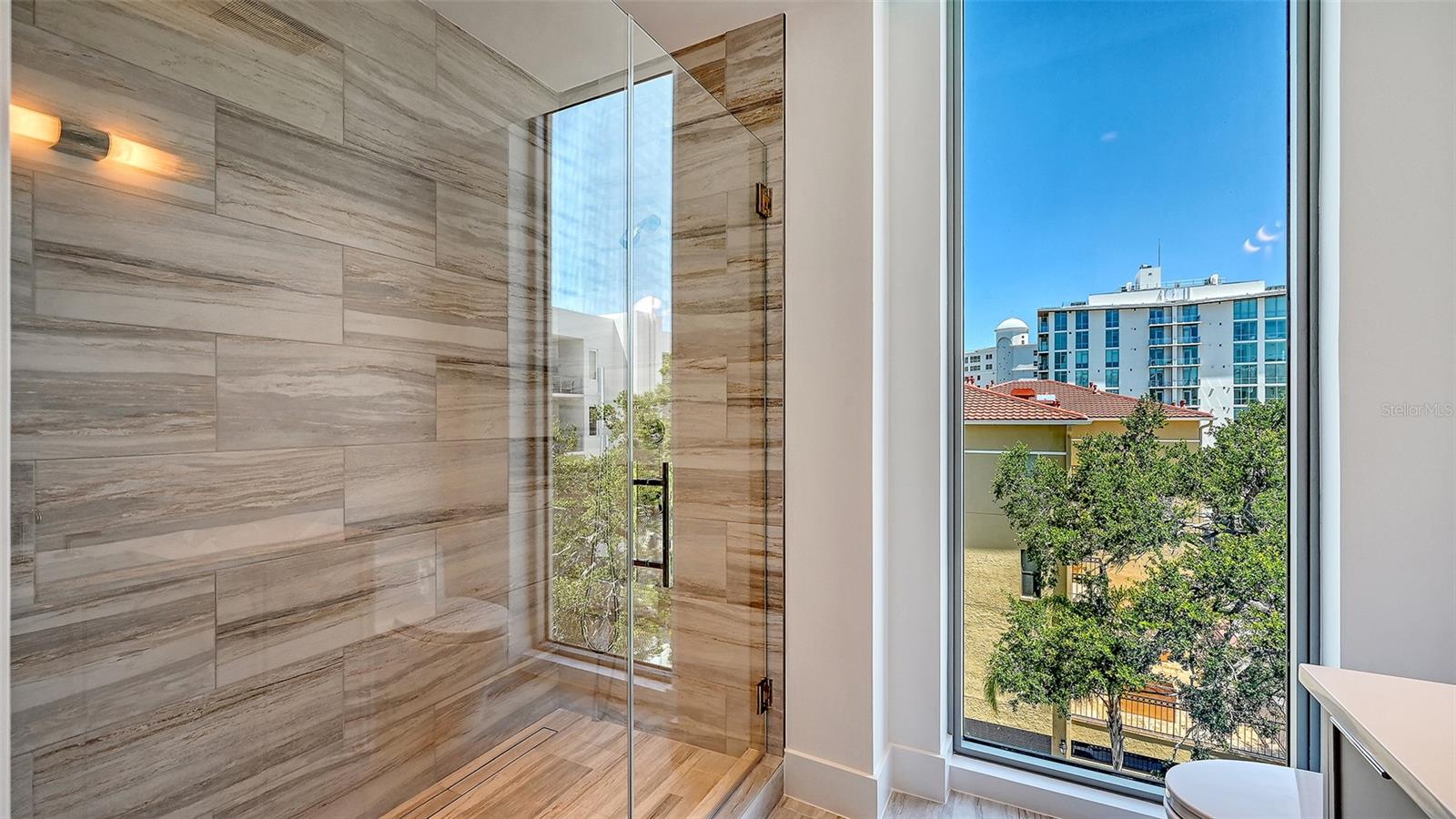 PENINSULA SARASOTA - Residential