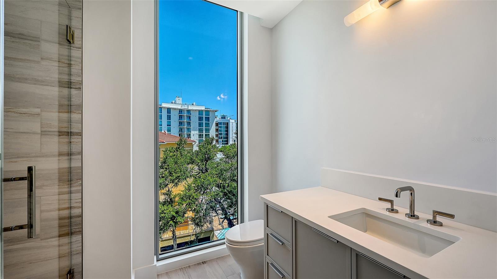 PENINSULA SARASOTA - Residential