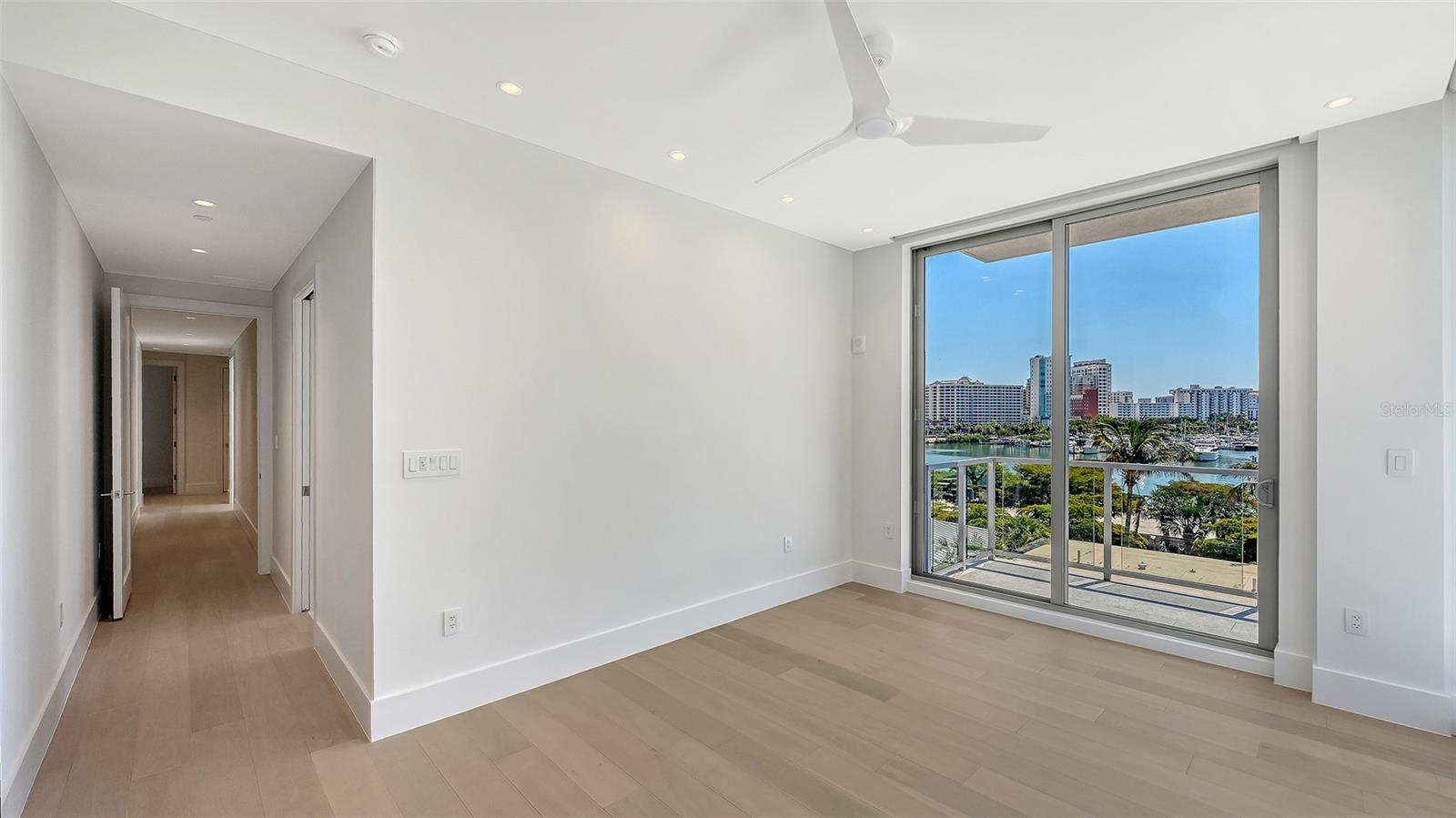 PENINSULA SARASOTA - Residential