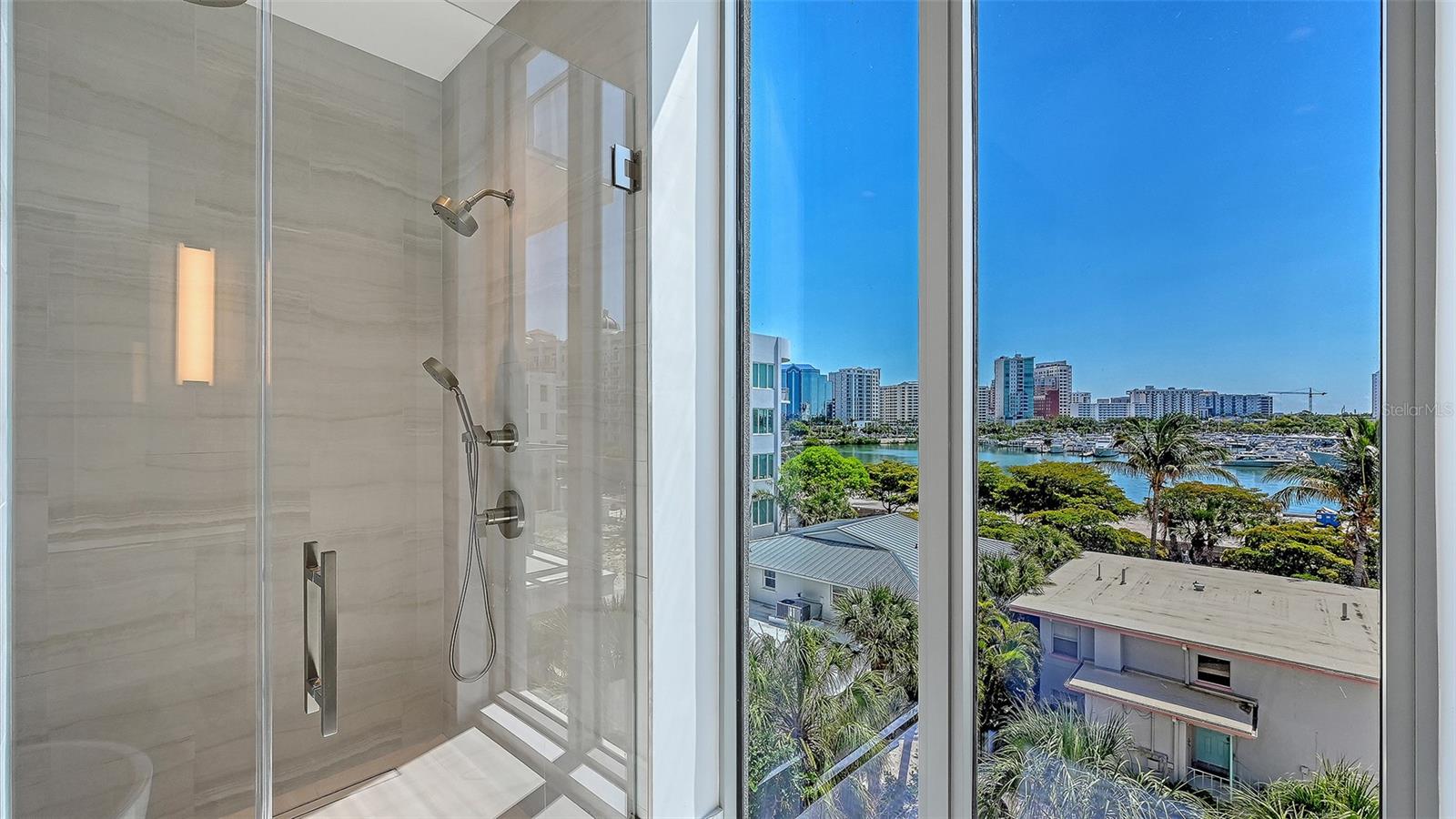 PENINSULA SARASOTA - Residential